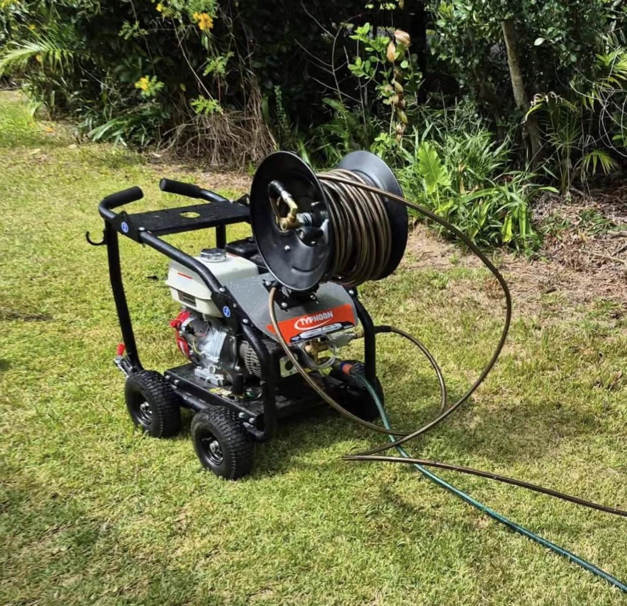 High-pressure drain cleaning