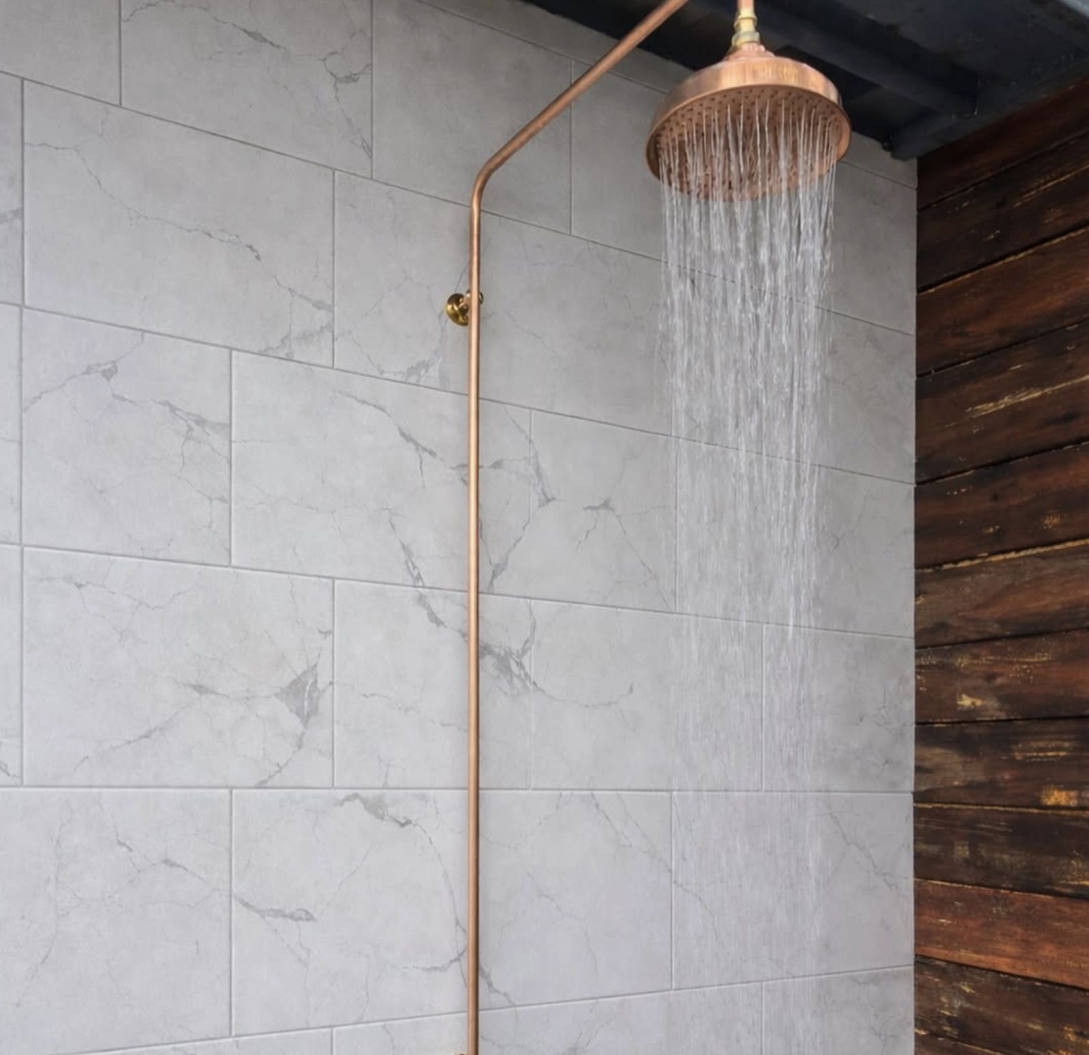 Outdoor shower & tapware install